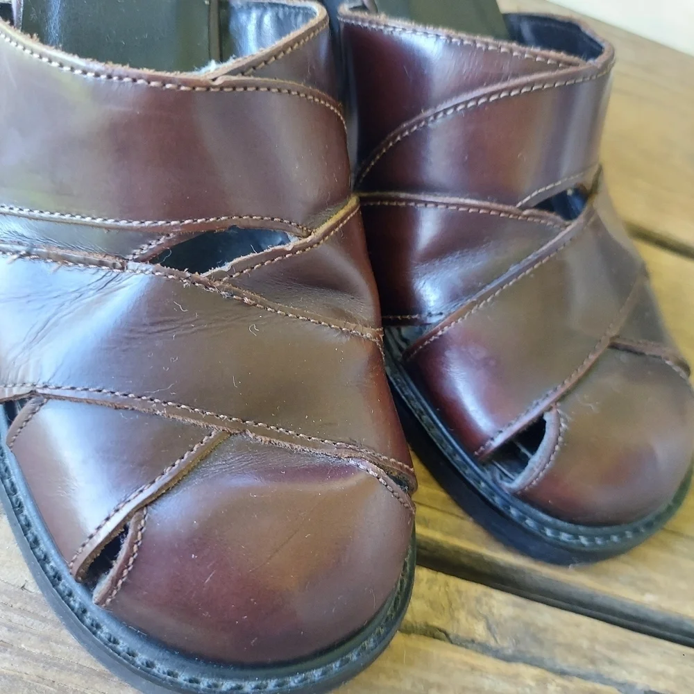 Vintage Y2K Steve Madden Chunky  Leather Heeled Sandal Ankle Boot